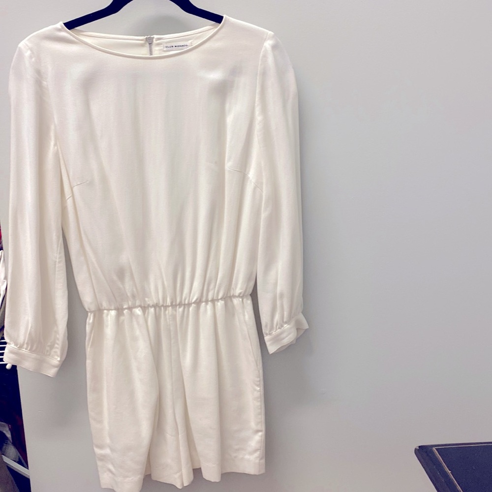 Club Monaco White Short Jomper